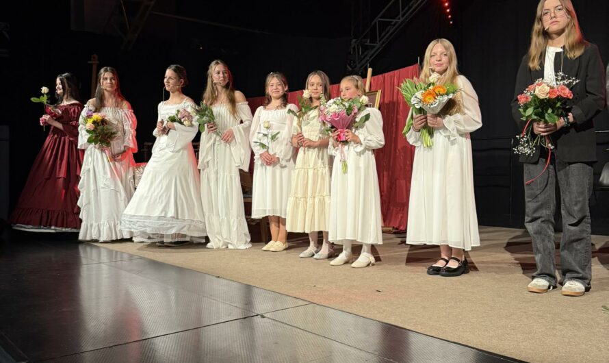 „Tajemnica Fallingford” – spektakl młodzieżowej grupy teatralnej PCKA